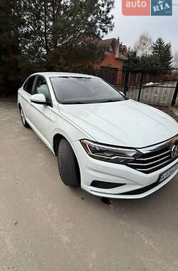 Седан Volkswagen Jetta 2018 в Києві