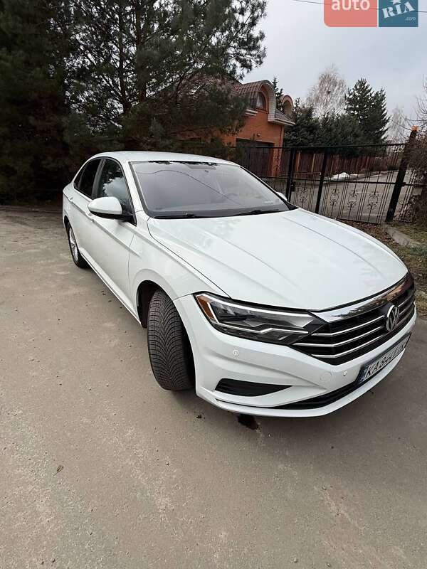 Volkswagen Jetta 2018