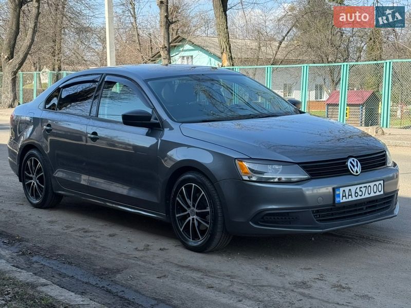 Volkswagen Jetta 2014