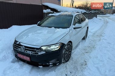 Седан Volkswagen Jetta 2019 в Львові