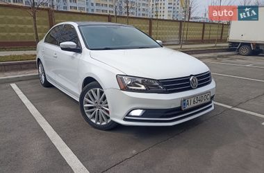 Седан Volkswagen Jetta 2015 в Киеве