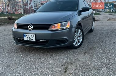 Седан Volkswagen Jetta 2011 в Харькове