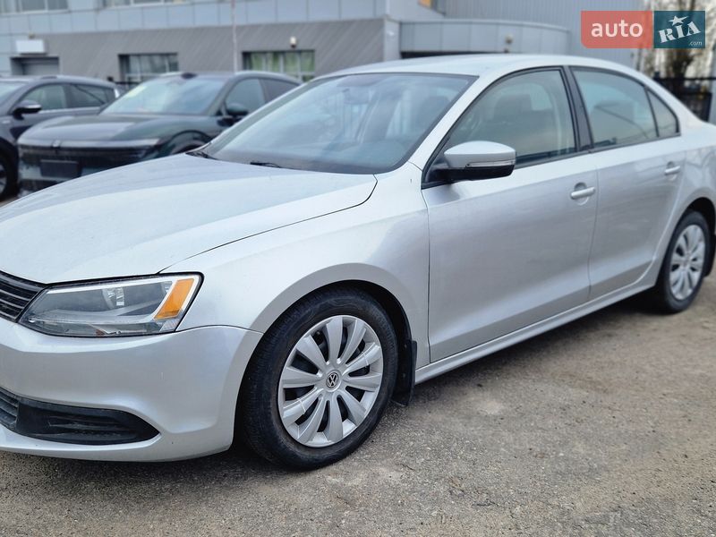 Volkswagen Jetta 2011