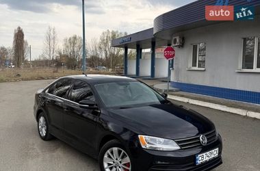 Седан Volkswagen Jetta 2015 в Чернігові