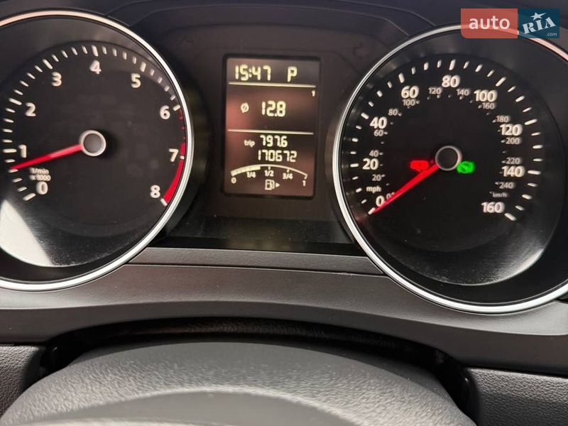 Седан Volkswagen Jetta 2015 в Чернигове