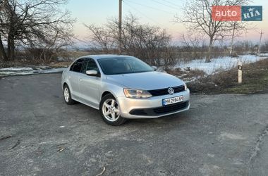 Седан Volkswagen Jetta 2011 в Подольске