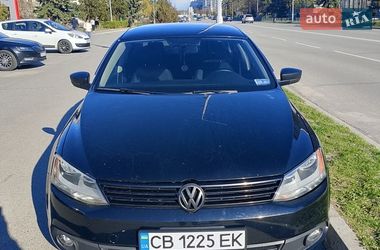 Седан Volkswagen Jetta 2012 в Нетешине