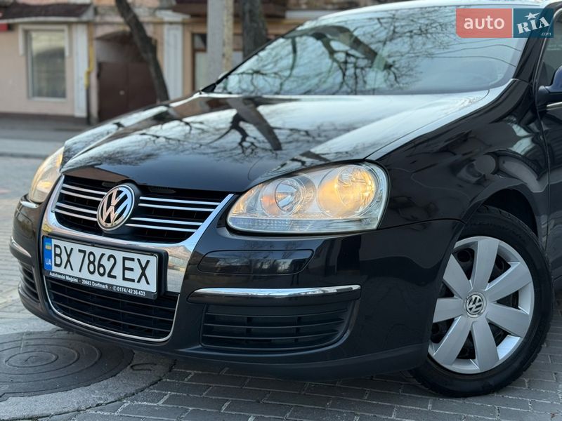 Седан Volkswagen Jetta 2005 в Могилев-Подольске