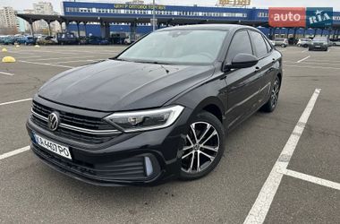 Седан Volkswagen Jetta 2023 в Киеве