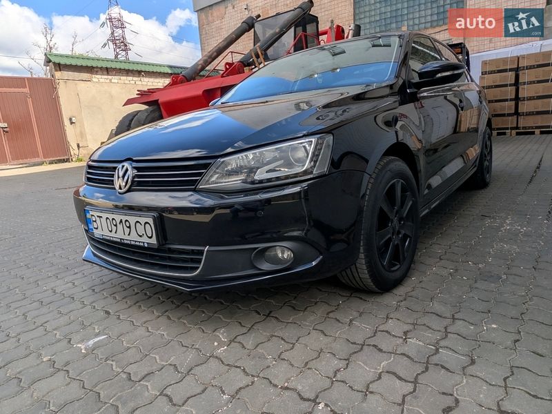 Седан Volkswagen Jetta 2013 в Одессе