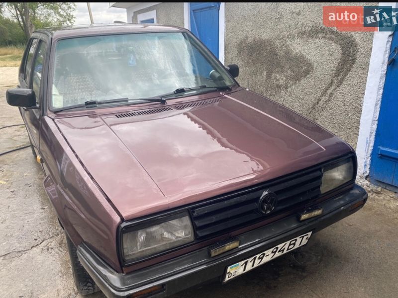Седан Volkswagen Jetta 1984 в Томашполе фото Седан Volkswagen Jetta 1984 в Томашполе