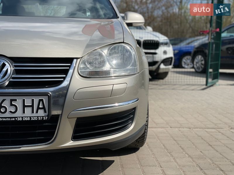 Седан Volkswagen Jetta 2005 в Бердичеве