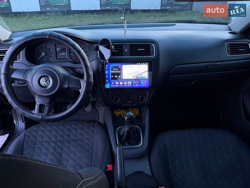 Седан Volkswagen Jetta 2014 в Киеве