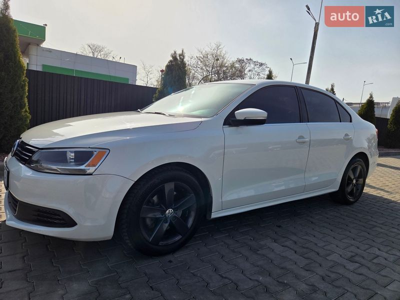 Седан Volkswagen Jetta 2012 в Одессе