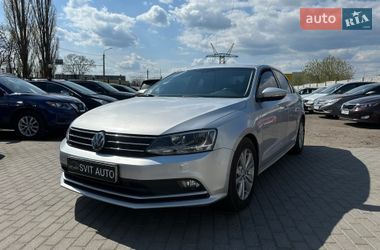 Седан Volkswagen Jetta 2016 в Миколаєві
