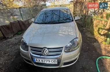 Седан Volkswagen Jetta 2005 в Полтаві