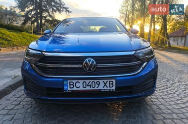 Седан Volkswagen Jetta 2023 в Львові