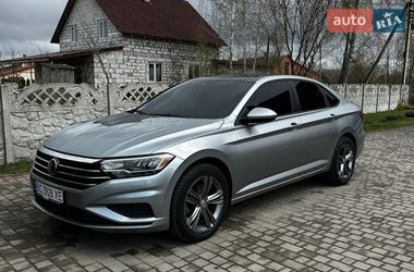Седан Volkswagen Jetta 2019 в Луцьку