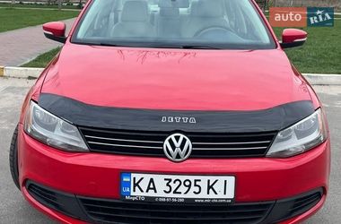 Седан Volkswagen Jetta 2012 в Ирпене