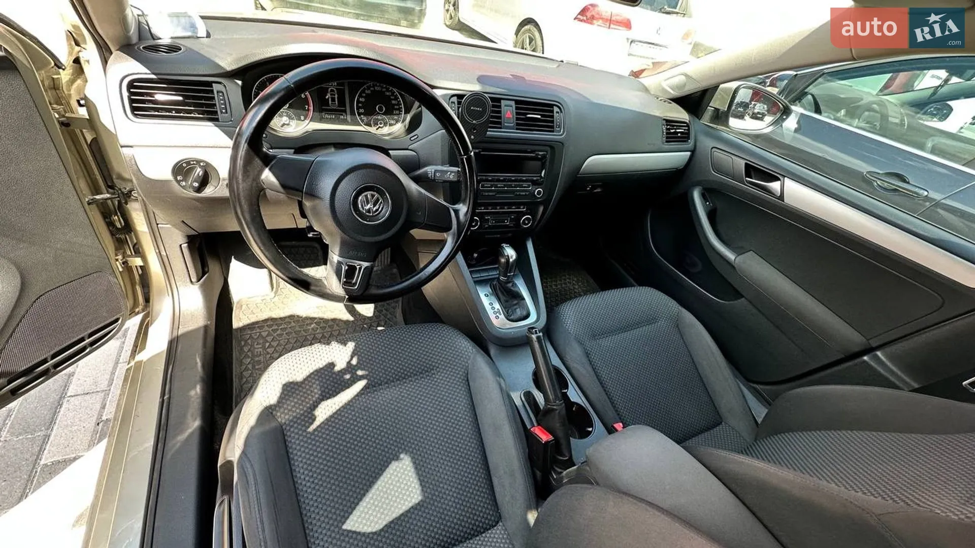 2012 Volkswagen Jetta - мініатюра 5