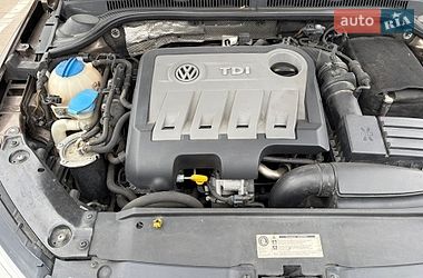 Седан Volkswagen Jetta 2014 в Києві