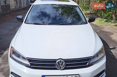 Седан Volkswagen Jetta 2016 в Києві