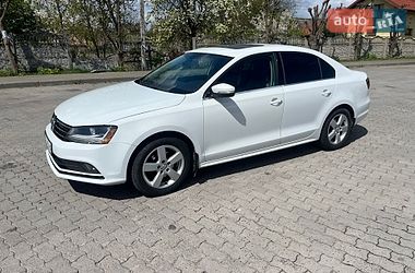 Седан Volkswagen Jetta 2015 в Городку