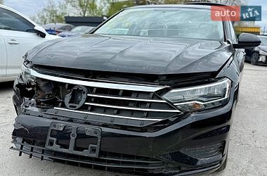 Седан Volkswagen Jetta 2018 в Киеве
