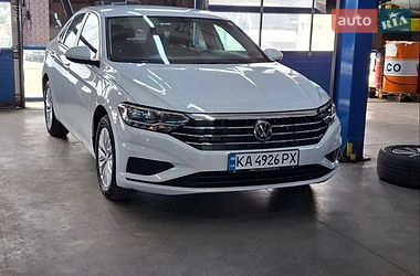 Седан Volkswagen Jetta 2020 в Киеве
