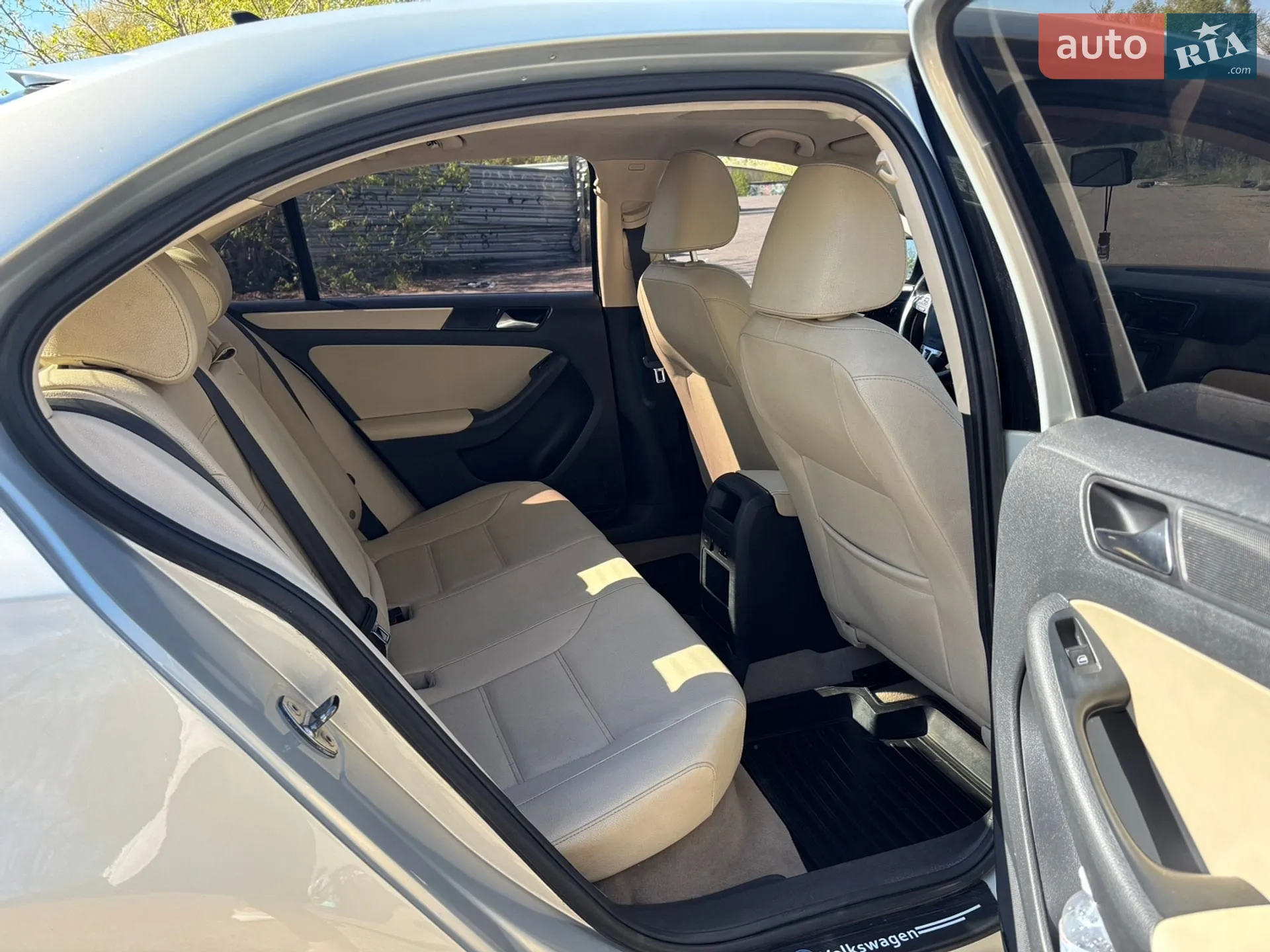 2011 Volkswagen Jetta - мініатюра 18