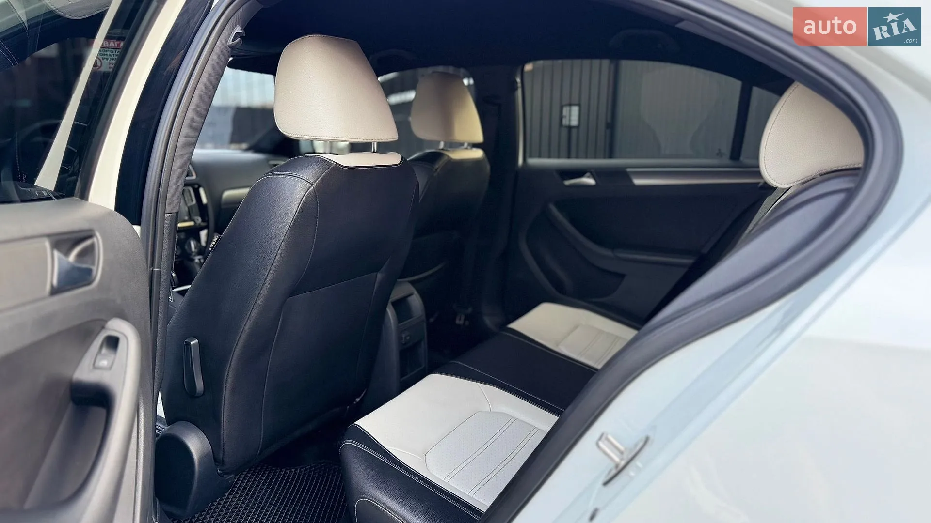 2016 Volkswagen Jetta - мініатюра 23