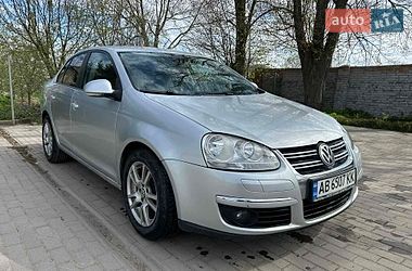 Седан Volkswagen Jetta 2010 в Хмельнике