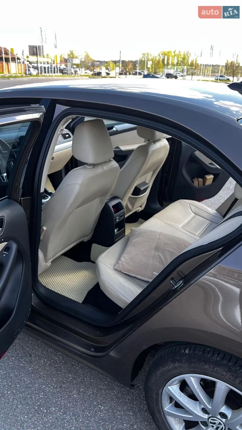 2014 Volkswagen Jetta - мініатюра 19