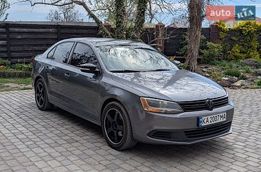 Седан Volkswagen Jetta 2011 в Черкасах