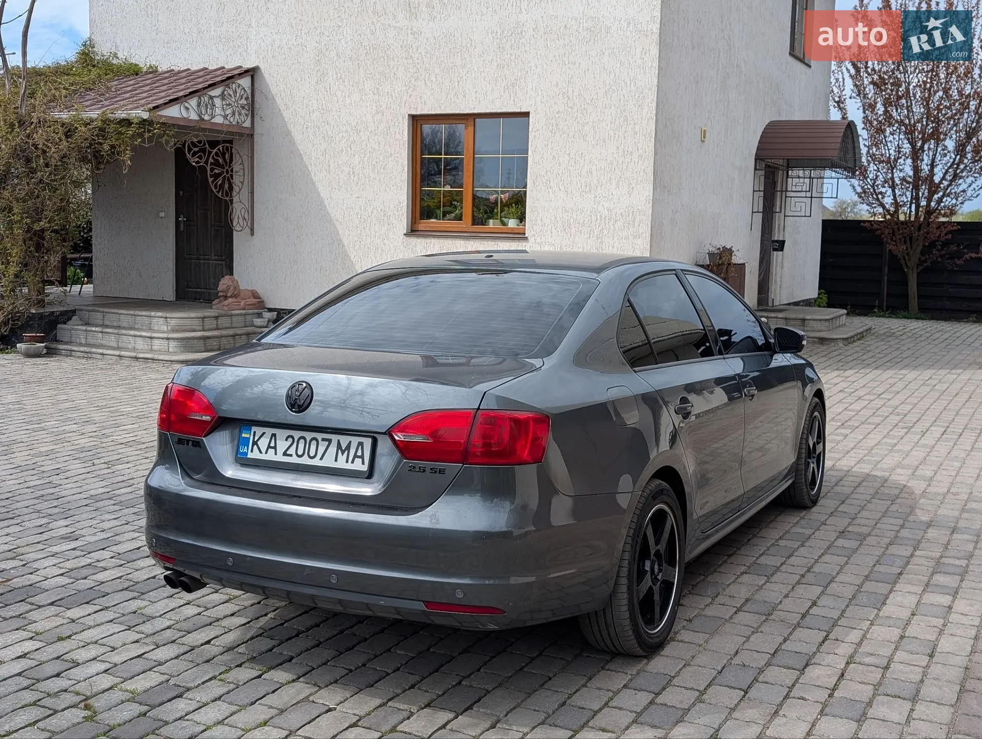2011 Volkswagen Jetta - мініатюра 2