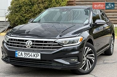 Седан Volkswagen Jetta 2020 в Черкасах
