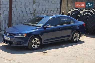 Седан Volkswagen Jetta 2014 в Житомире