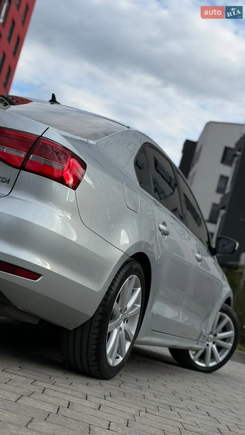 2015 Volkswagen Jetta - мініатюра 24