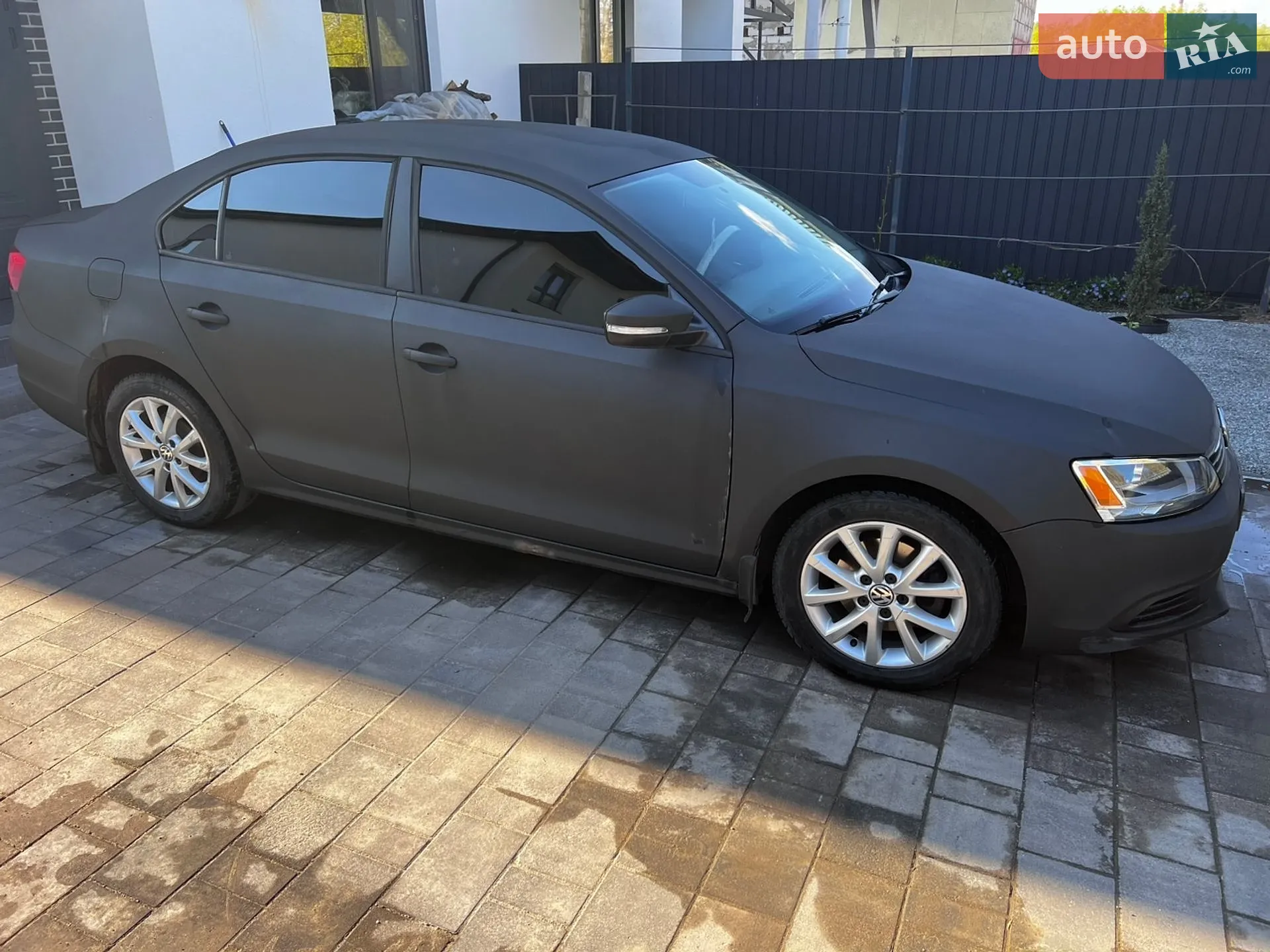 2011 Volkswagen Jetta - мініатюра 2