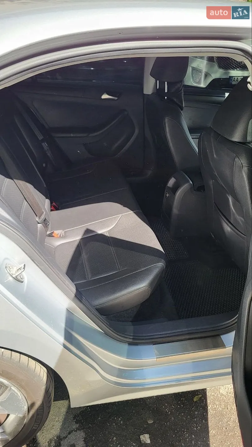 2015 Volkswagen Jetta - мініатюра 9