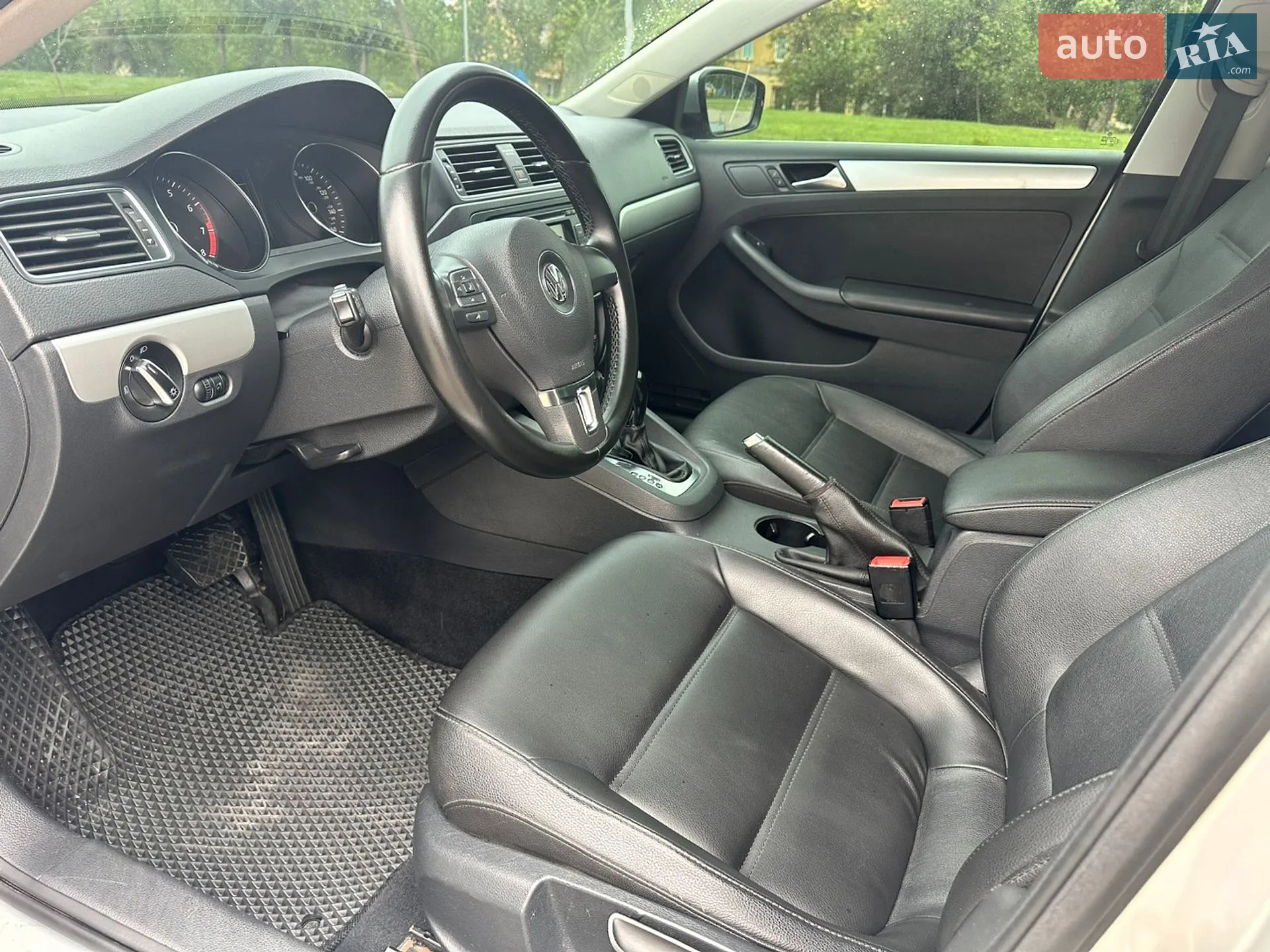 2011 Volkswagen Jetta - мініатюра 16