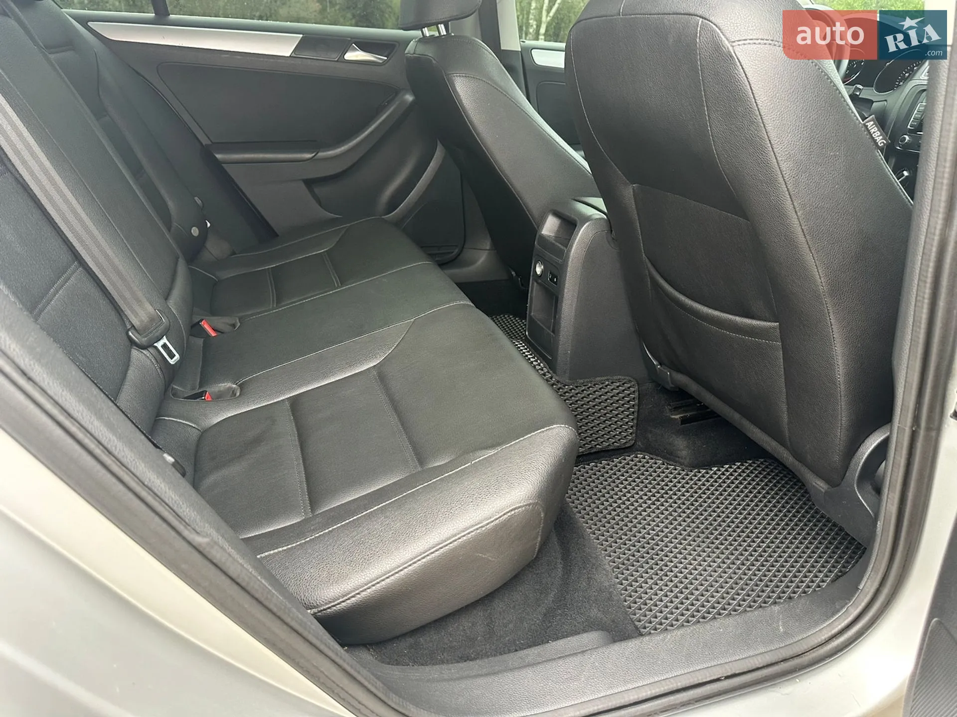 2011 Volkswagen Jetta - мініатюра 22