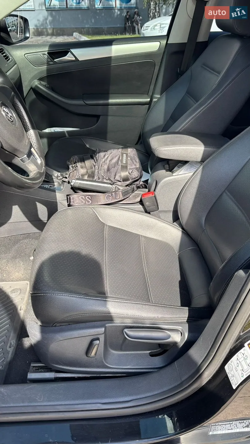 2013 Volkswagen Jetta - мініатюра 17
