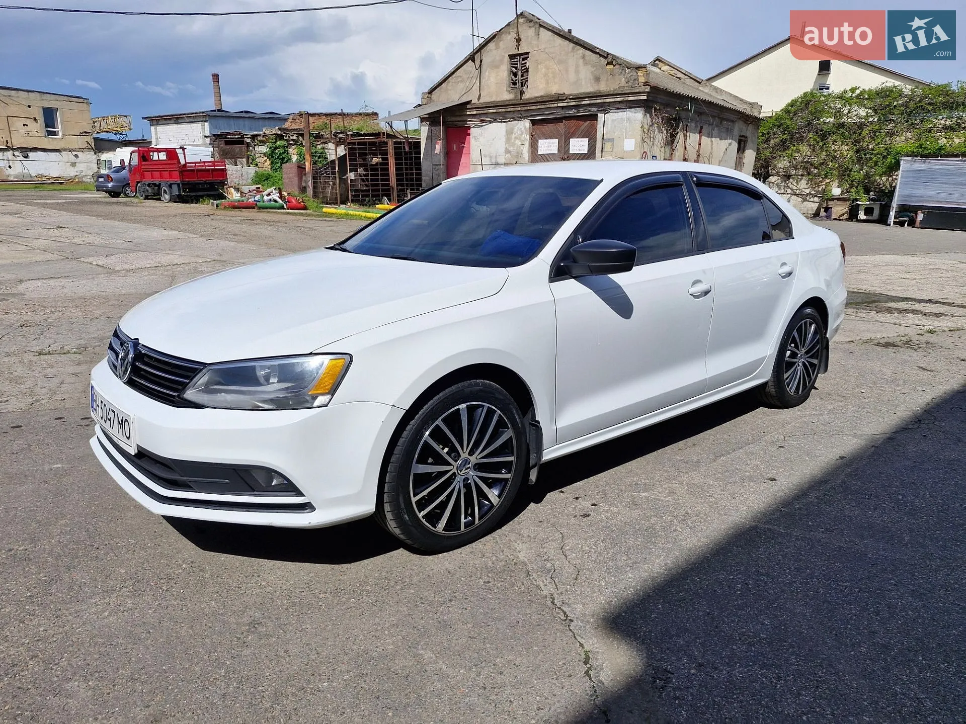 2016 Volkswagen Jetta - фото 1