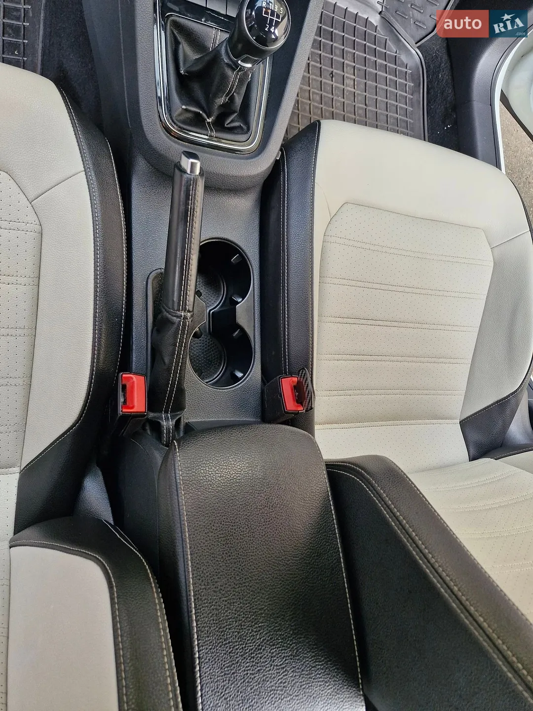 2016 Volkswagen Jetta - мініатюра 24