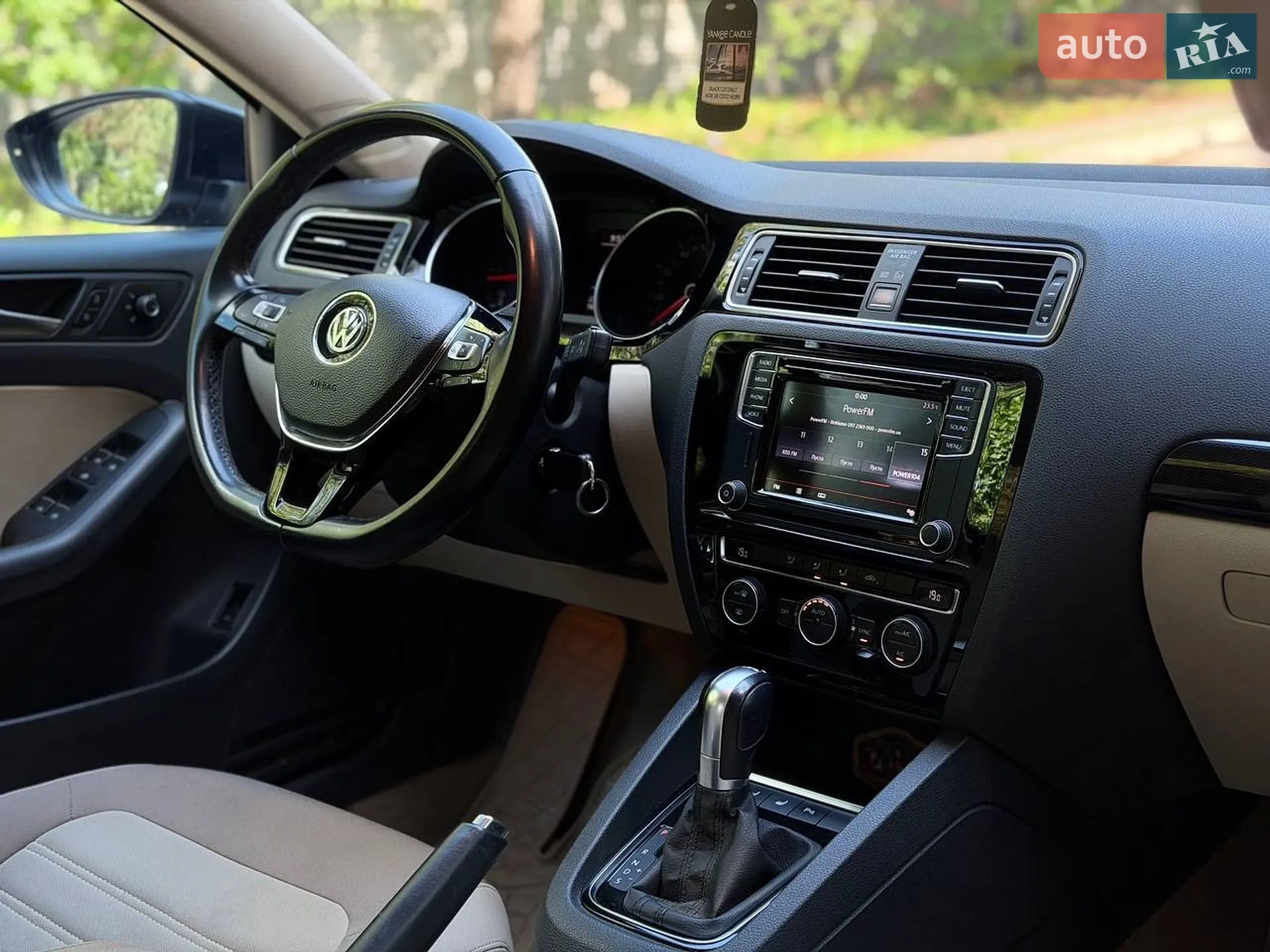 2016 Volkswagen Jetta - мініатюра 16