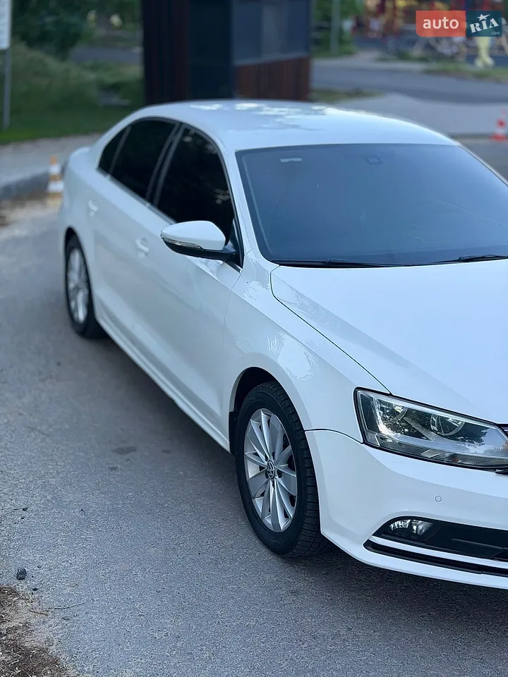 2017 Volkswagen Jetta - мініатюра 32