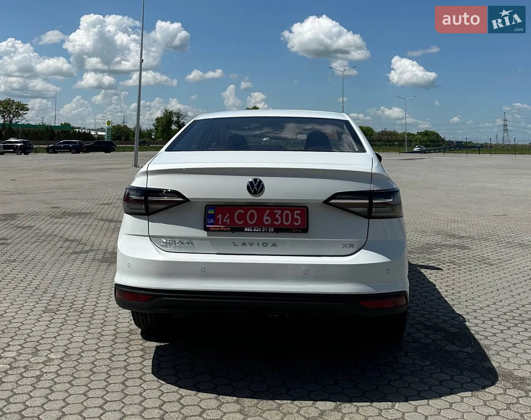 2025 Volkswagen Jetta - мініатюра 2