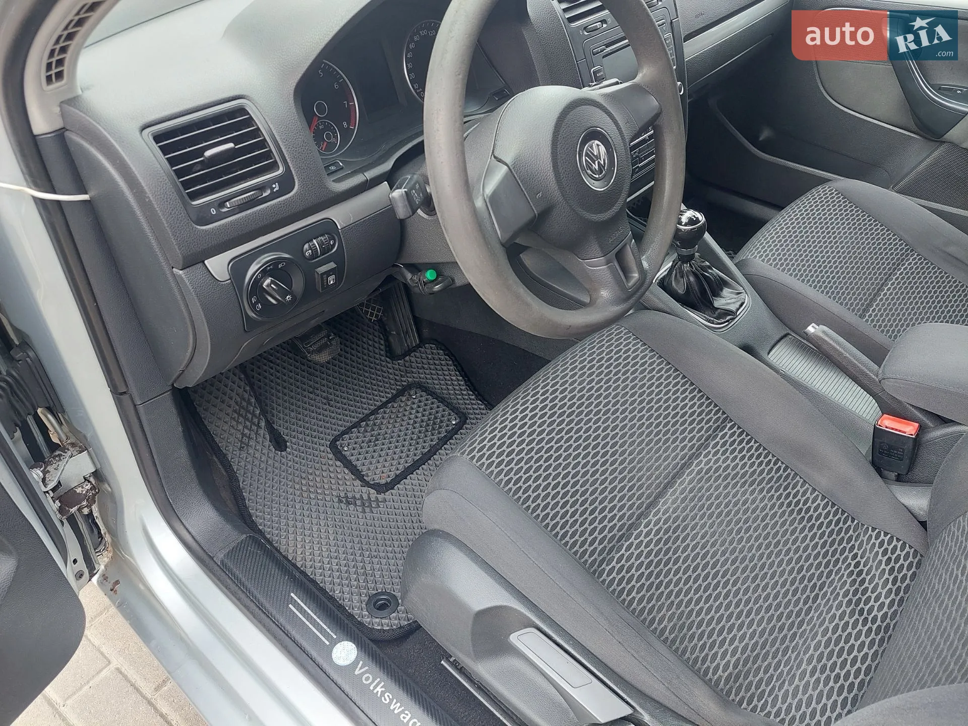 2010 Volkswagen Jetta - мініатюра 15