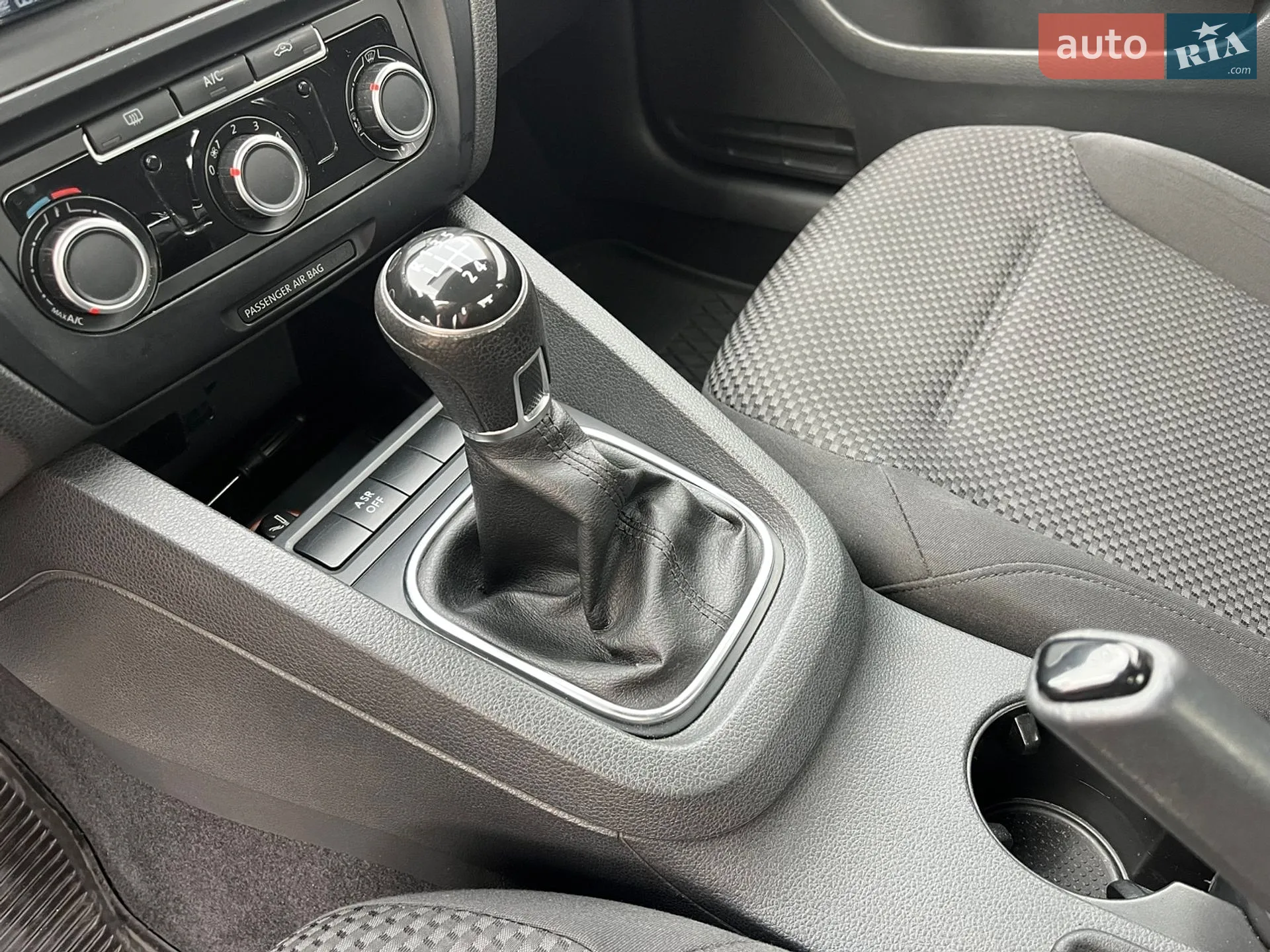 2014 Volkswagen Jetta - мініатюра 23
